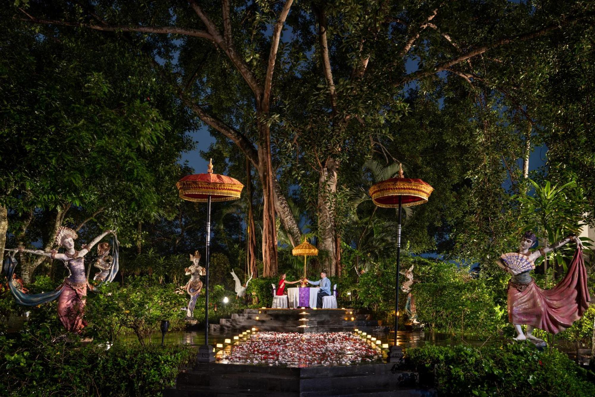 Swan Paradise A Pramana Experience Payangan Buitenkant foto